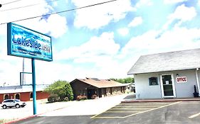 Lakeside Inn